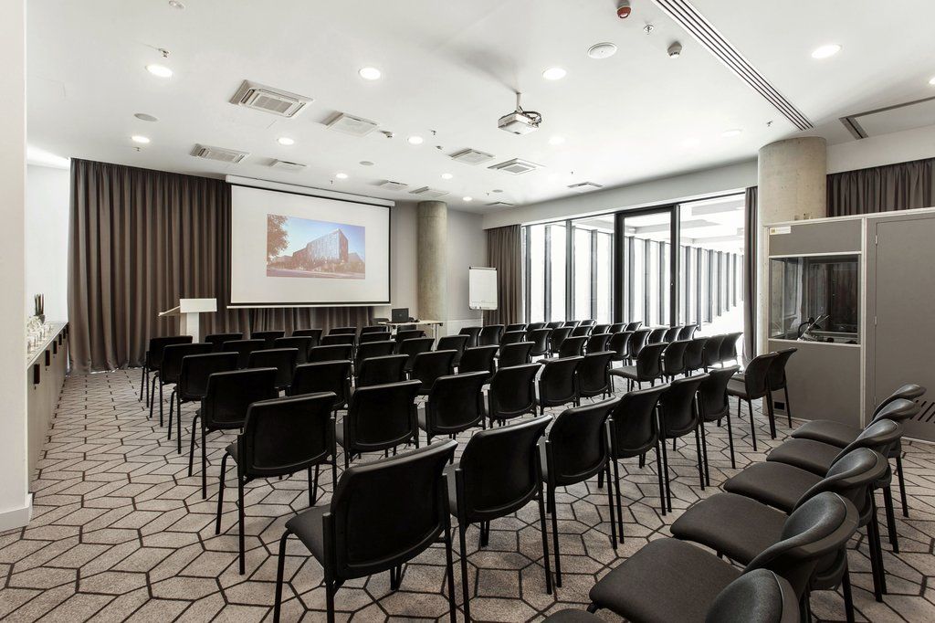 Courtyard By Marriott Vilnius City Center Exterior photo