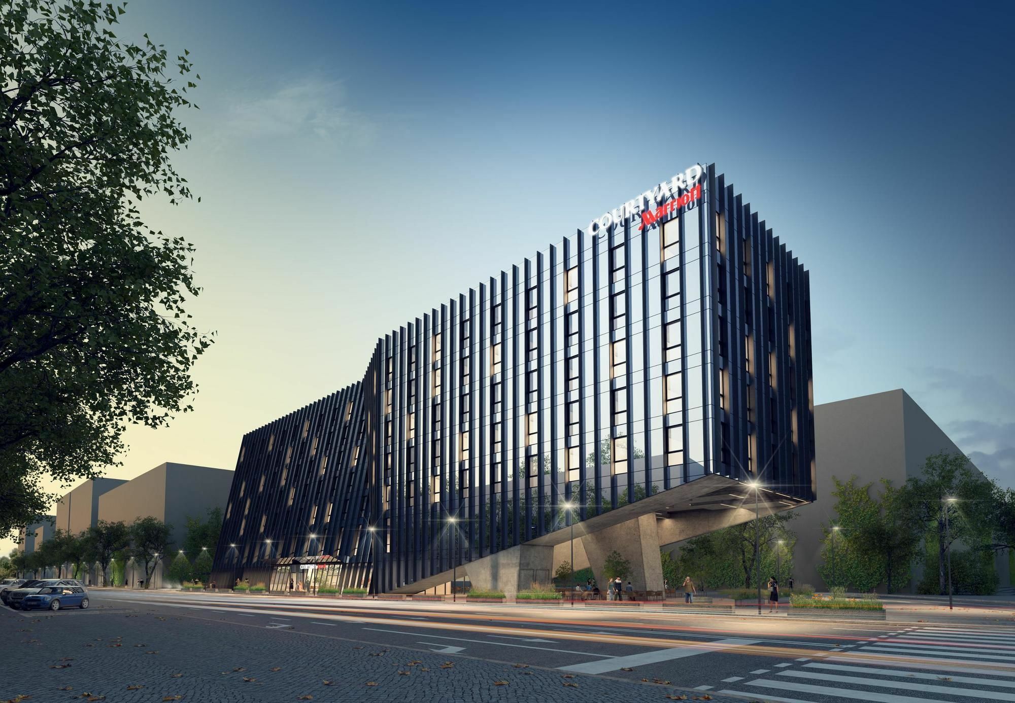 Courtyard By Marriott Vilnius City Center Exterior photo